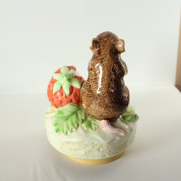 Beatrix Potter Timmy Willie Music Box Schmid 1982? - Picture 3 of 4